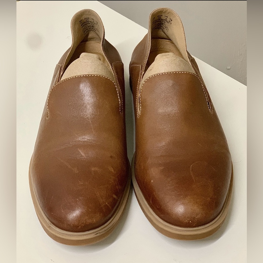 Women's 11 Hush Puppies Bailey Heeled Full Grain Brown Leather Slip On Shoes